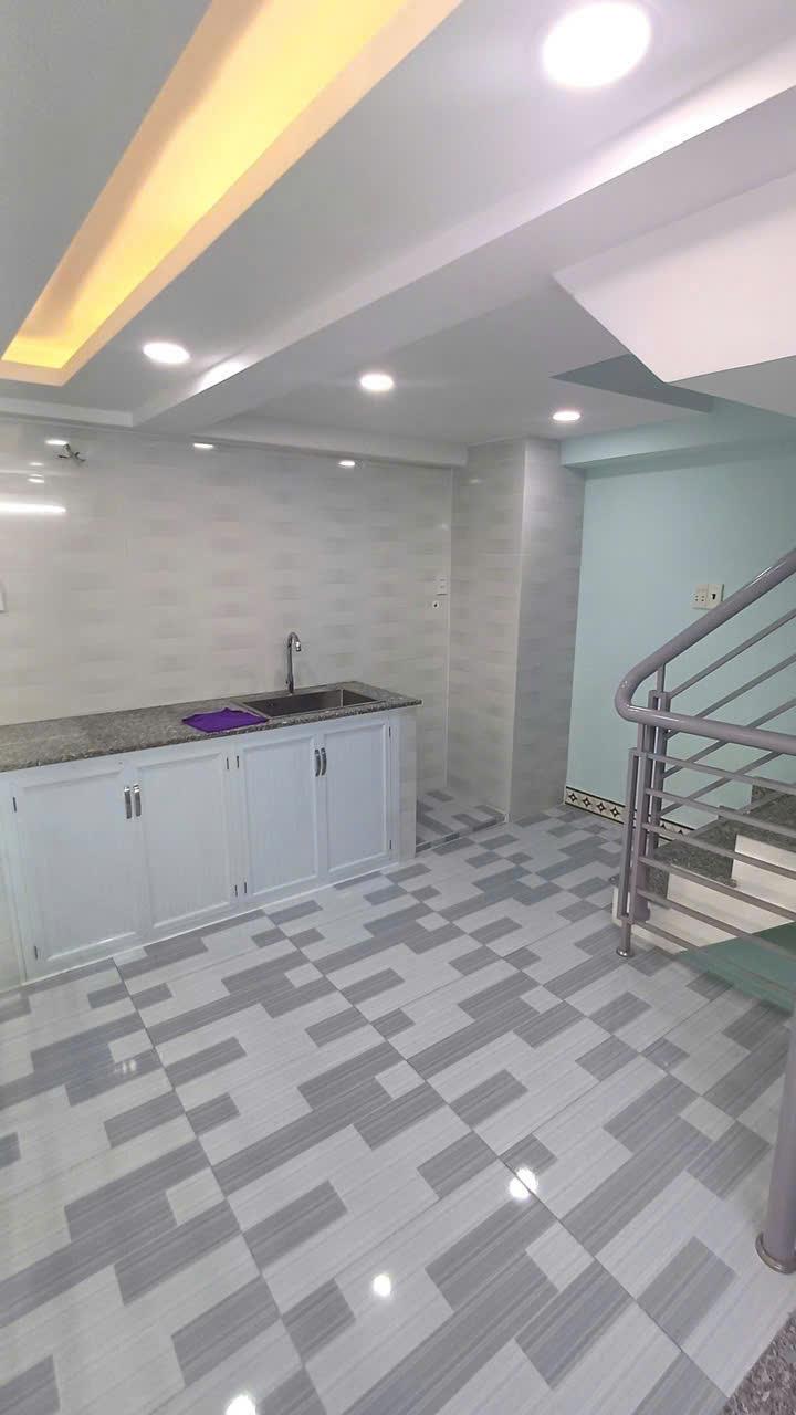 QUẬN 3  SIÊU HIẾM  CHỈ 3 tỷ 6  NHÀ ĐẸP 4 TẦNG  HOÀNG SA  TRẦN VĂN ĐANG2642032