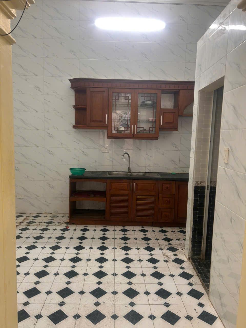 CHÍNH CHỦ CHO THUÊ NHÀ  NGUYÊN CĂN TẠI NGÕ 173 TAM TRINH, HOÀNG MAI2430405