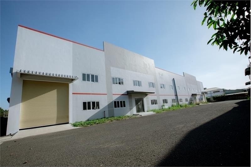 nhà xưởng kiên cố. hạ tầng KCN, kết cấu hiện đại, tiếp nhận SX đa ngành nghề. giao liền2361501