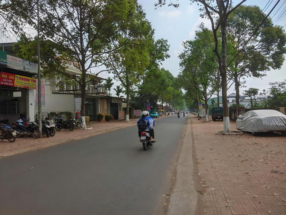 Chính chủ cho thuê mặt bằng vàng tại trung tâm thị trấn Phước An2559849