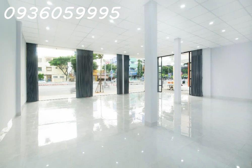 Cho thuê mặt bằng 2 mặt tiền mới xây đường Ngũ Hành Sơn2394439