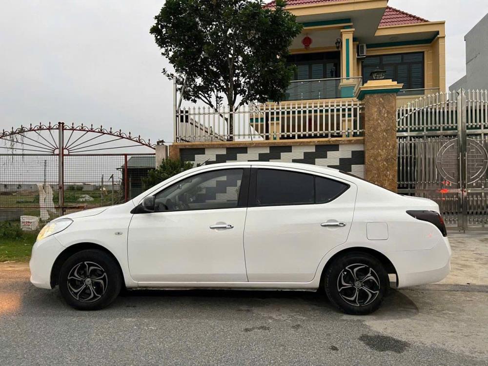 Chính chủ cần bán xe Nissan sunny sx 2014 MT2620501