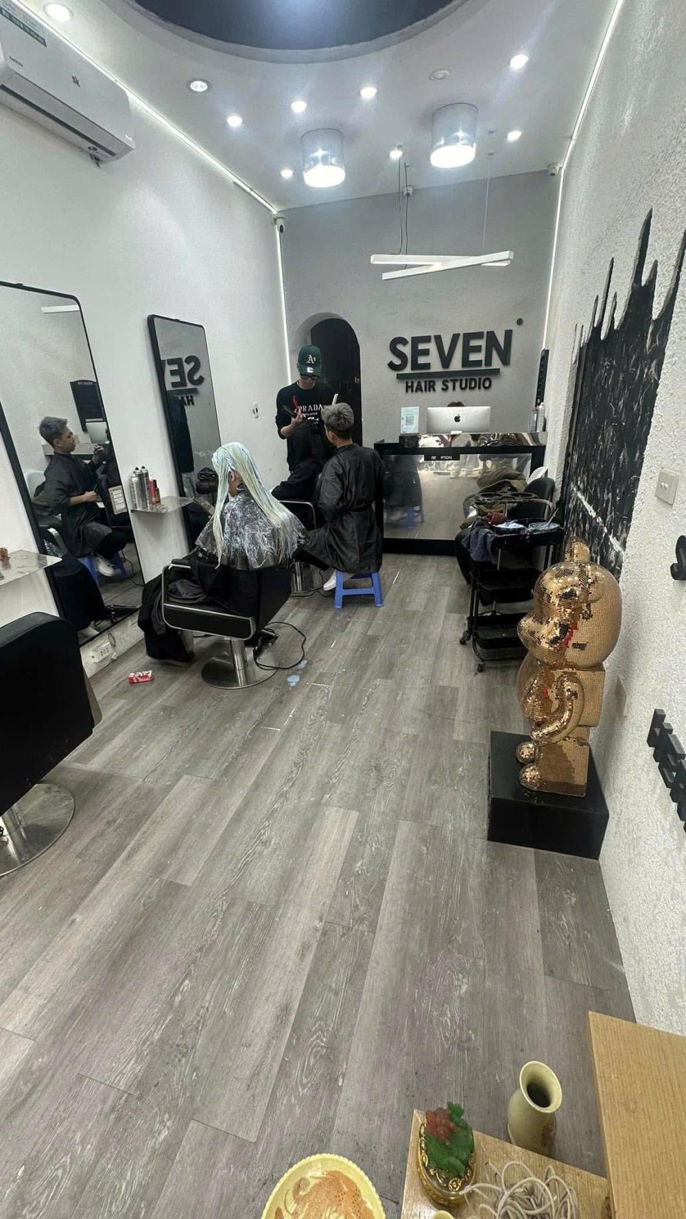 Sang nhượng SALON MỚI SỬA CÁCH ĐÂY 6 tháng. Chi tiết mời ae đọc bài và xem video nha2422818