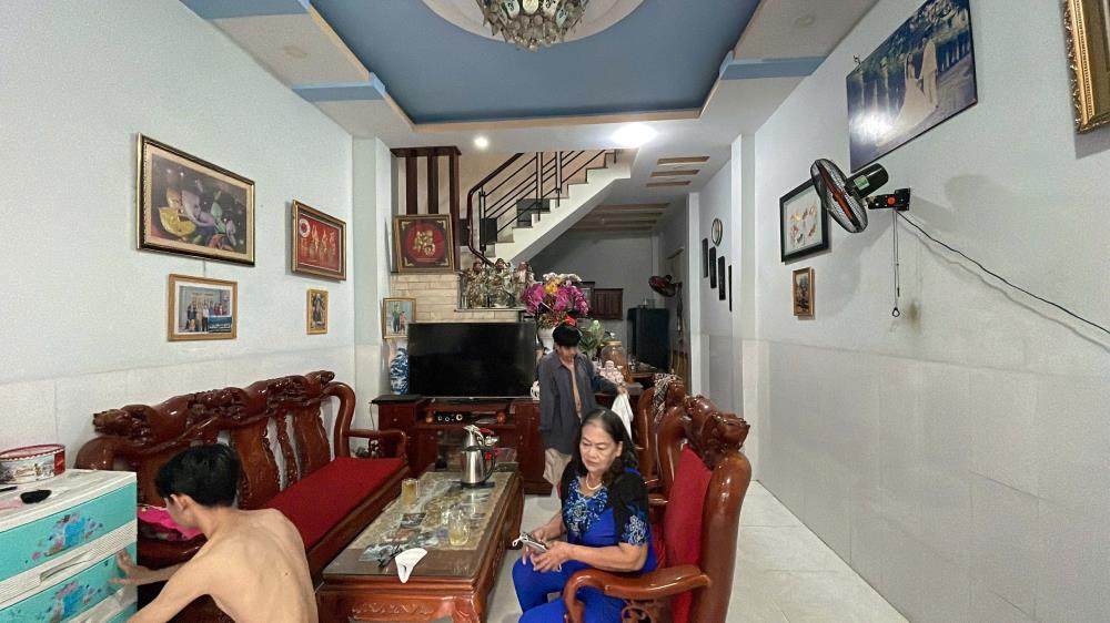 Nhà 3 tầng, Tân Kỳ Tân Quý quận Bình Tân. 52.7m2 ngang 4 Giá 6.2 tỷ ngay chủ O79- Năm Ba.53.5302358483
