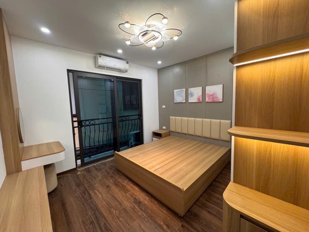 Bán nhà phố Thái Thịnh_Nội Thất Đẹp_Sân Để Xe Riêng_48mx4T_Giá: 8.6 Tỷ, Lh: 0396935190.2508386