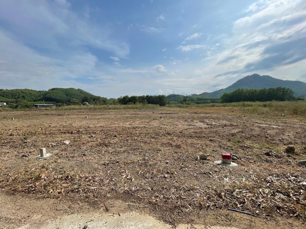 561m2 qh full thổ cư. Đường ô tô. Khu dân cư. Gần khu du lịch giá bán 395tr O79-53NamBa530 chưa đến 700k/m22387803