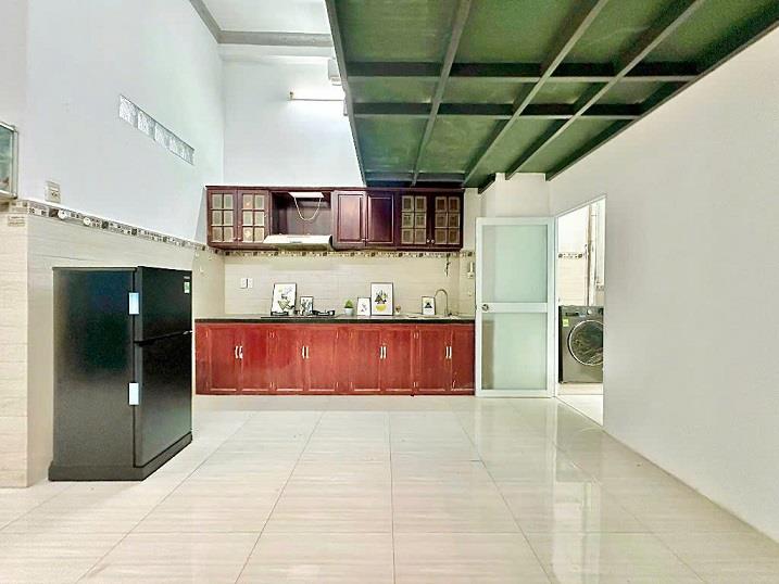 Cho Thuê Nhà Có Gác Lửng Đường Nguyễn Thượng Hiền, Phường 1, Gò Vấp - Sát Đường Phan Đăng Lưu - Full Nội Thất2403120
