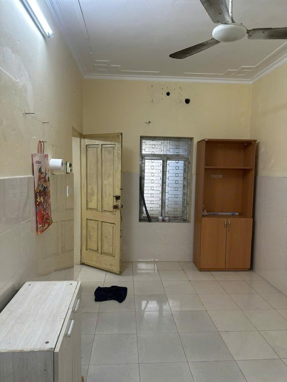 Cho thuê nhà nguyên căn Kim Ngưu, 42m2, 3 tầng, 3 ngủ, 2 WC, 8 Triệu2534365