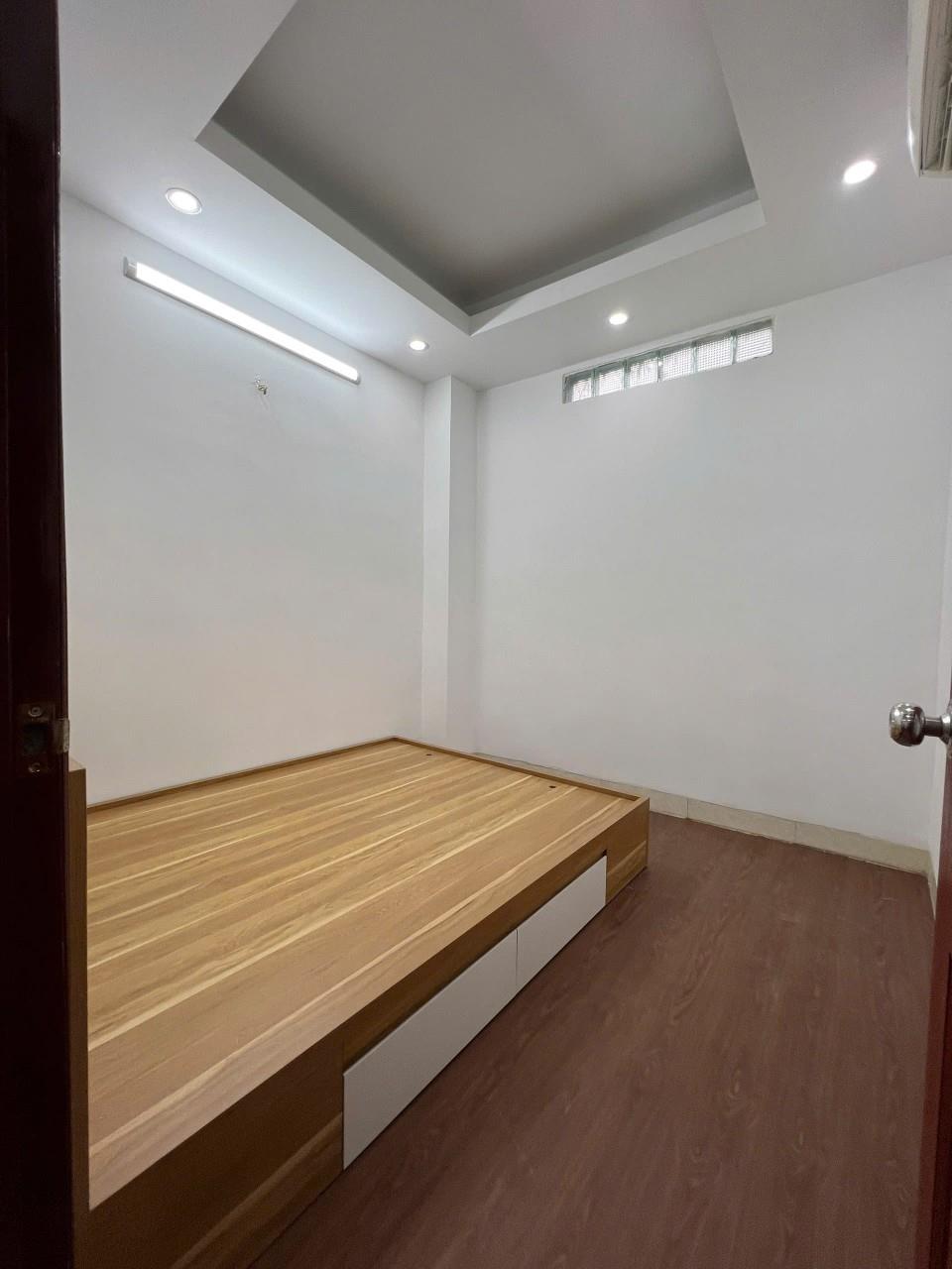 Cho thuê căn hộ chung cư Giáp Nhất - Thanh Xuân, diện tích 50m2, 2 ngủ, chỉ 7 triệu - Full đồ2373169