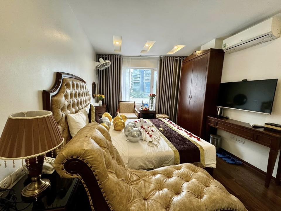 HOT - Bán KS 3* phố Vũ Trọng Phụng - Thanh Xuân, 103m 8 tầng, giá cực sốc CHỈ 69 tỷ2593076
