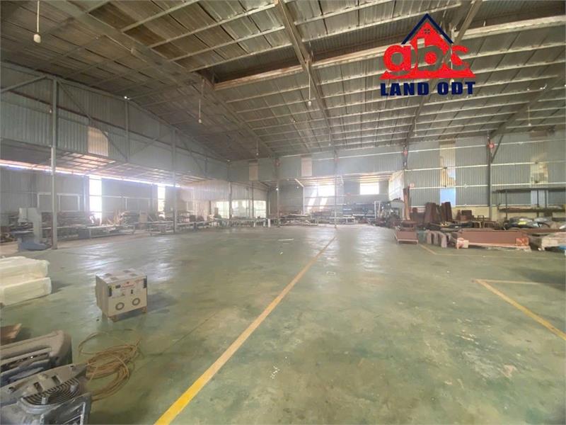 X142 bán nhà xưởng xây dựng kiên cố, nằm trên tuyến giao thông huyết mạch liên xã2352974