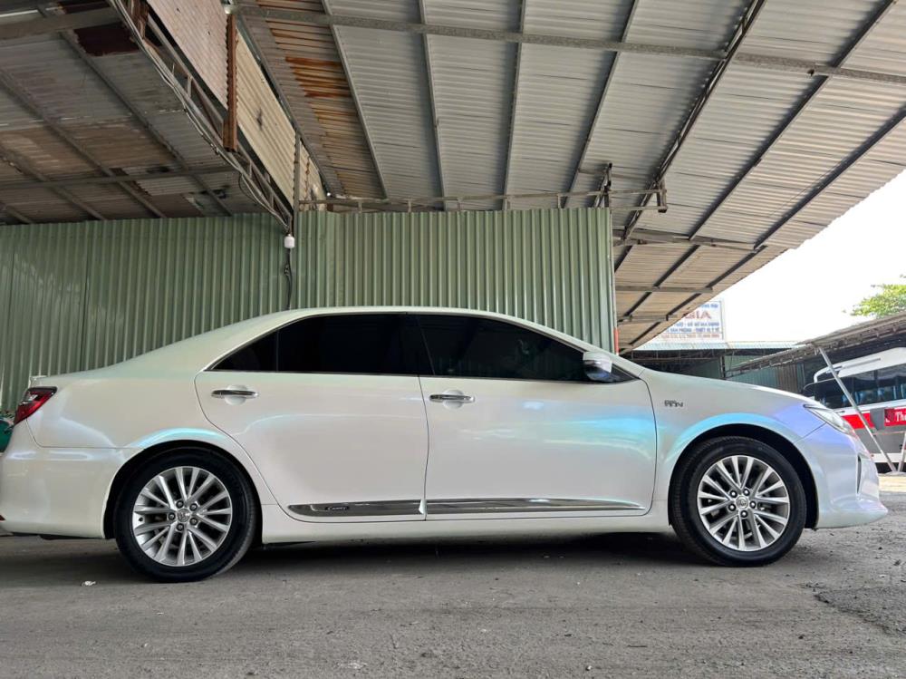 Chính chủ bán xe TOYOTA CAMRY sx năm 2015 2440995