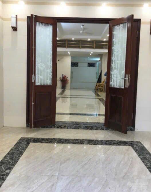 Cho thuê nhà Phố Hồng Mai, ô tô đỗ cửa, 81m2 x 3 ngủ, KD online kết hợp ở gia đình2536455