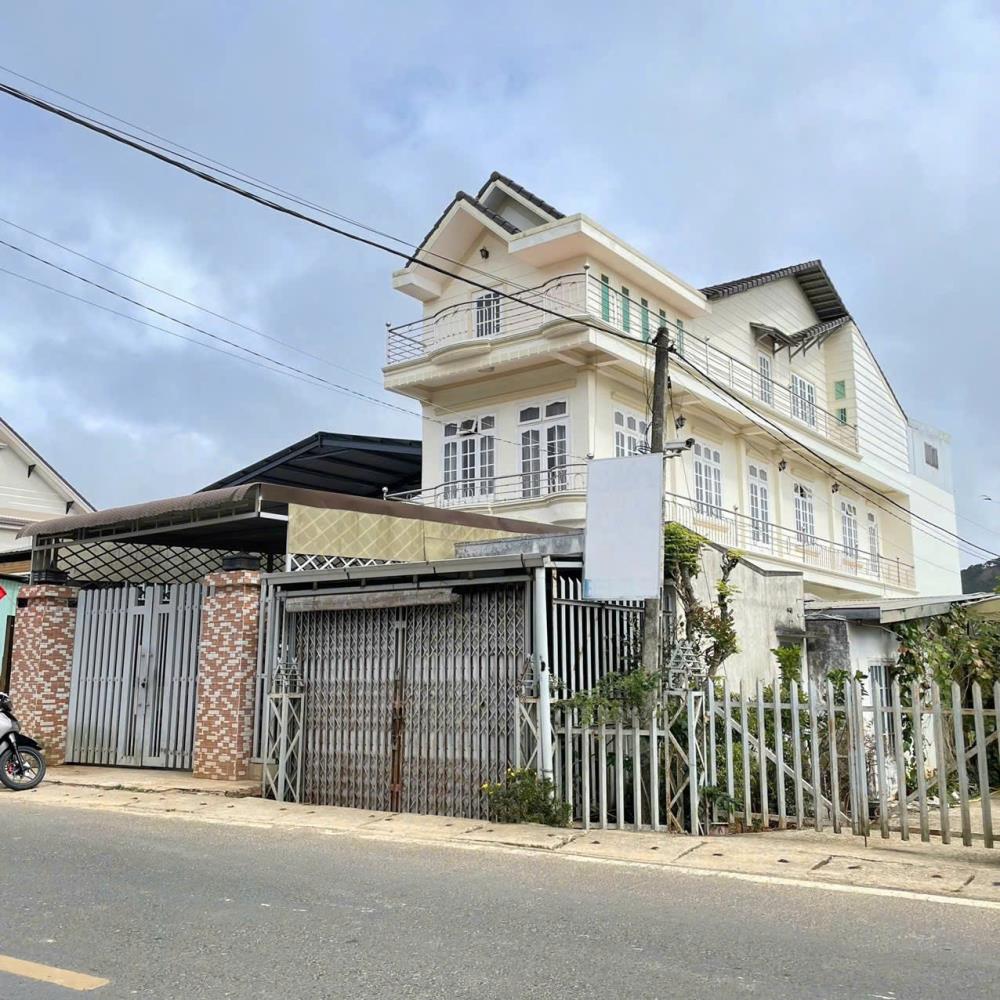 CHO THUÊ NHÀ NGUYÊN CĂN 8 PHÒNG NGỦ 13TR/THÁNG  MẶT TIỀN ĐƯỜNG HỒ THAN THỞ ĐÀ LẠT2413306