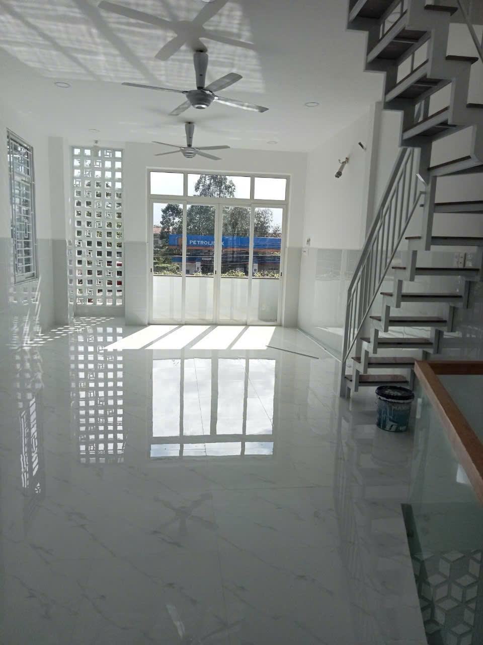 CHÍNH CHỦ Cần Cho Thuê Nguyên Căn Nhà Mặt Tiền Đường Tân Thạnh, Châu Thành, Tiền Giang2397998