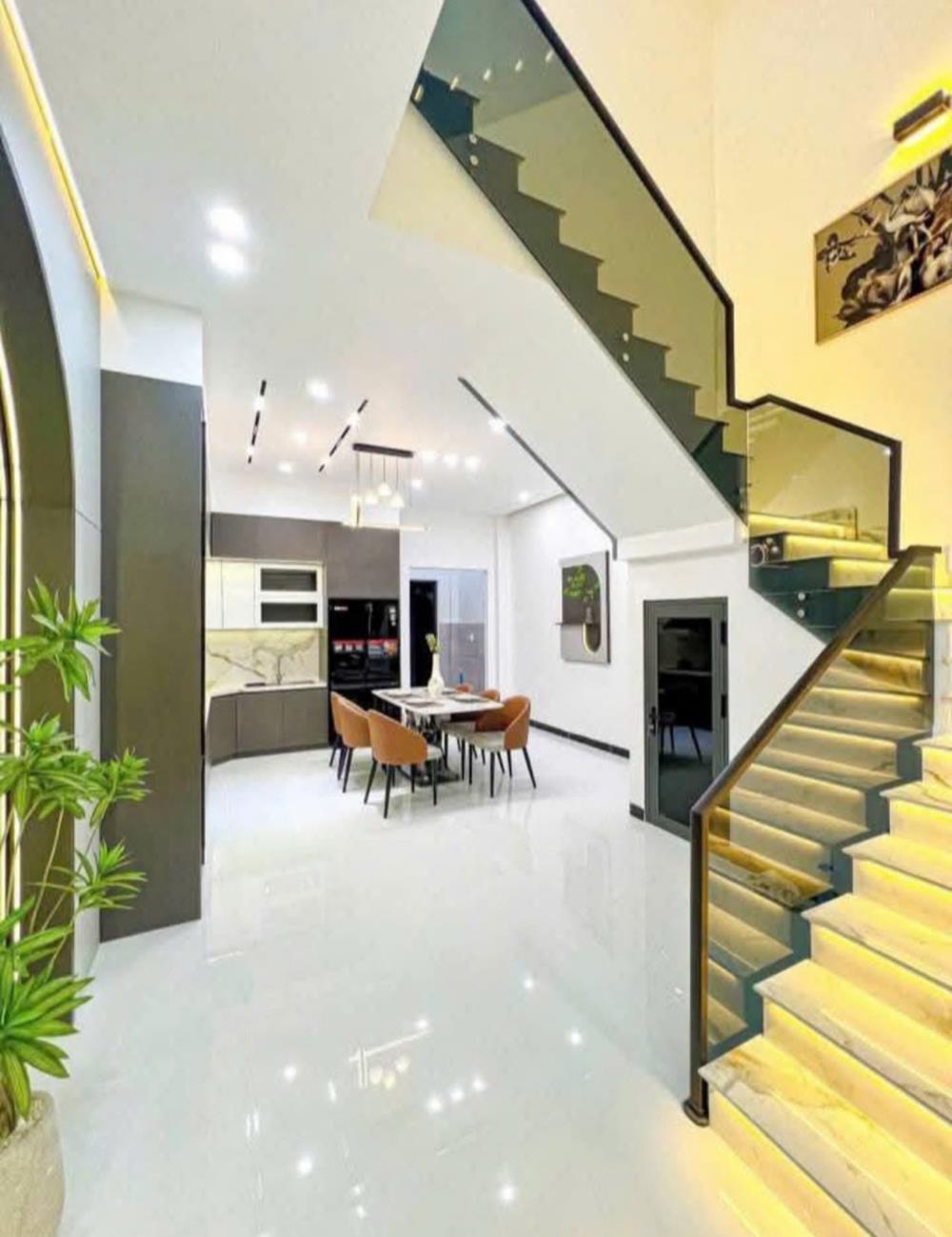 Nhà 2 tầng tặng FULL nội thất hơn 200 TRIỆU2637396