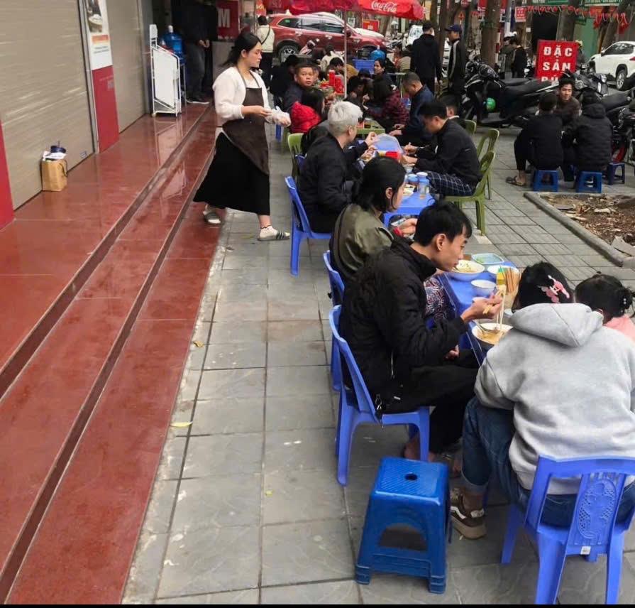 SANG NHƯỢNG MẶT BẰNG - Kiot KĐT Định Công. phố Trần Điền- Định Công- Hoàng Mai- Hà Nội2673076