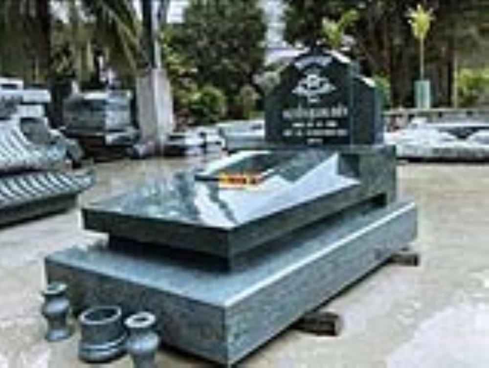 Nghề ốp đá hoa cương mộ bia tại Long An2402681