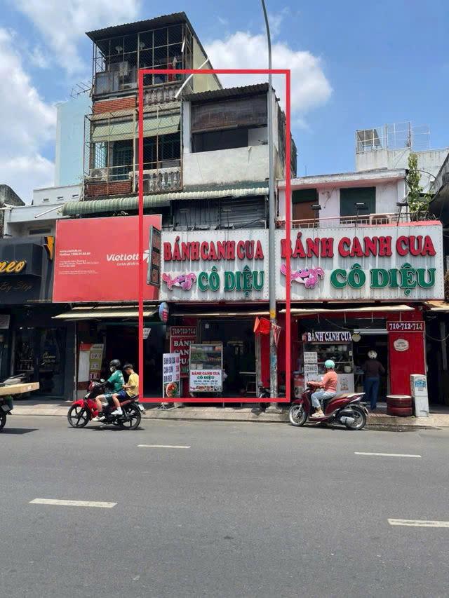 Giá mềm nhất quận Phú nhuận: 4,68 tỷ - Nguyễn Kiệm -Diện tích sử dụng: 54m2- 
3 Tầng BTCT- MT KINH DOANH NGUYỄN KIỆM - KHU VIP PHÚ NHUẬN PHAN XÍCH LONG - THÔNG PHAN ĐĂNG LƯU - PHAN ĐÌNH PHÙNG - NG ĐÌNH CHIỂU- THÍCH QUẢNG ĐỨC - TIỆN ÍCH ĐẦY ĐỦ - BV HOÀN MỸ - NHÀ KẾT CẤU 3 TẦNG BTCT-LH:077 888 5818-077 478 5818 CHUYÊN BĐS SÀI GÒN2630911