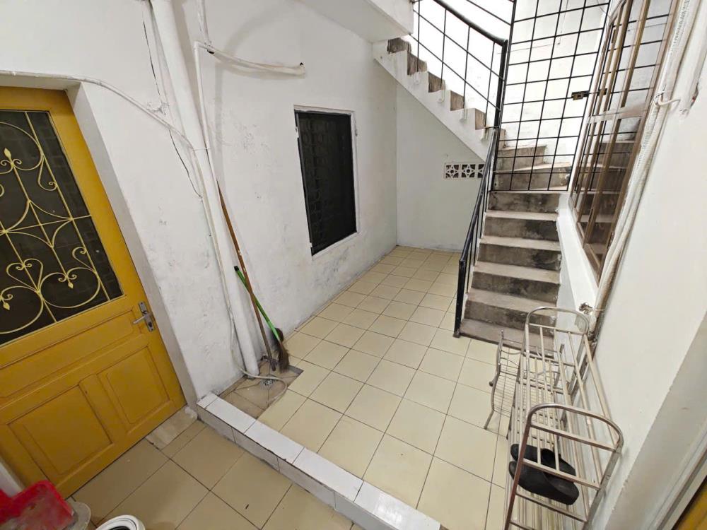 Cho thuê MBKD sạch Phố Nguyễn Trãi 70m2, chỉ 10 Triệu2588452