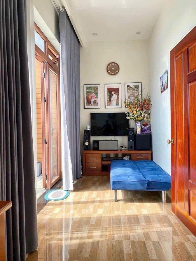 Gia đình về định cư tại Hà Nội Bán Căn Nhà 3 tầng mâm đúc đẹp lung linh tại hẻm liên tổ 3/4 Nguyễn Văn Cừ Gần Trường ĐH Y Dược Cần Thơ.2426570