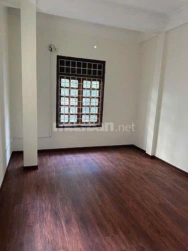 CHÍNH CHỦ CHO THUÊ NHÀ 3 TẦNG SỐ 34 NGÕ 137, ĐƯỜNG LÊ TRỌNG TẤN2502786