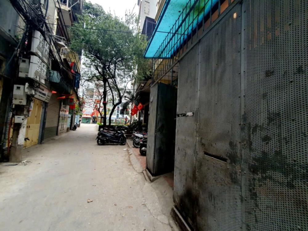 Chính chủ cho thuê nhà nguyên căn 3 tầng.2673521