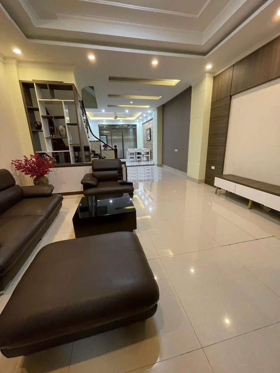 Cho thuê căn liền kề 4 tầng 85m2 khu đô thị An Hưng, Hà Đông, full nội thất2615526