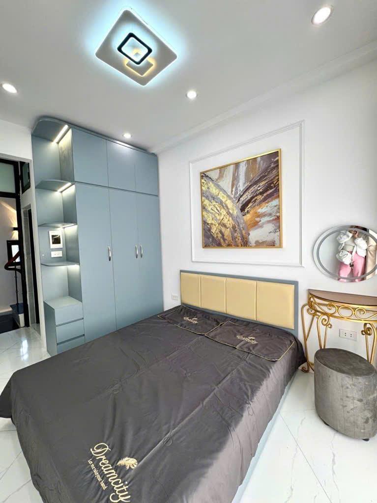 Bán nhà riêng, sát phố Minh Khai, quận Hai Bà Trưng, hàng hiếm, 22m2, 5 tầng, giá chỉ 5 tỷ 250 triệu2606559