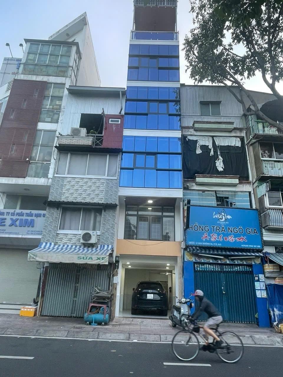 Cho thuê nhà mới xây mặt phố 1030 Trường Sa, Phường 12, Quận 3, TP HCM2654879