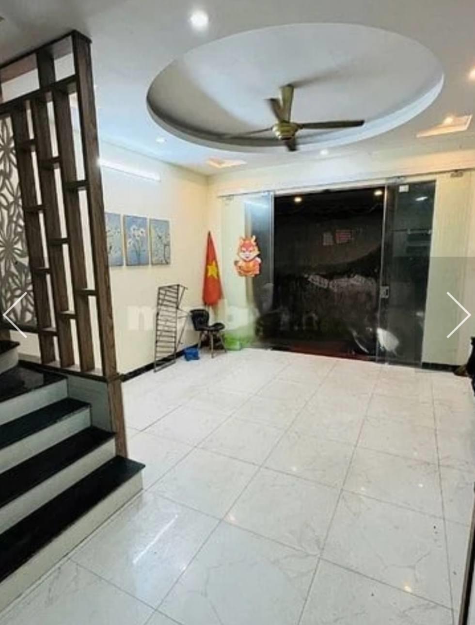 Cho thuê nhà ngõ Nam Dư 4 tầng, 35m2, 3 ngủ, 4 vệ sinh, 11.5 tr KD online, ở nhóm 7 ng2616237