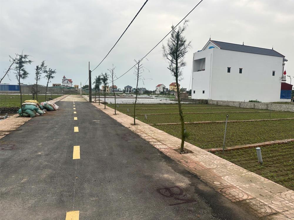 Chủ cần tiền bán đất ven biển Quất Lâm2607221