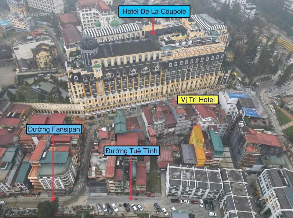 Bán khách sạn trung tâm Sapa - Giá rẻ . .2351186