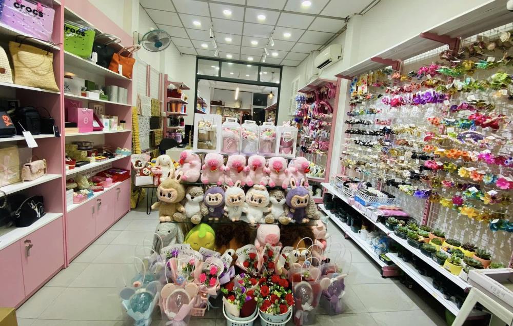 Chuyển nhượng shop quà tặng, phụ kiện tại mặt đường Bình Quới, Thanh Đa, Bình Thạnh, Hồ Chí Minh2426581