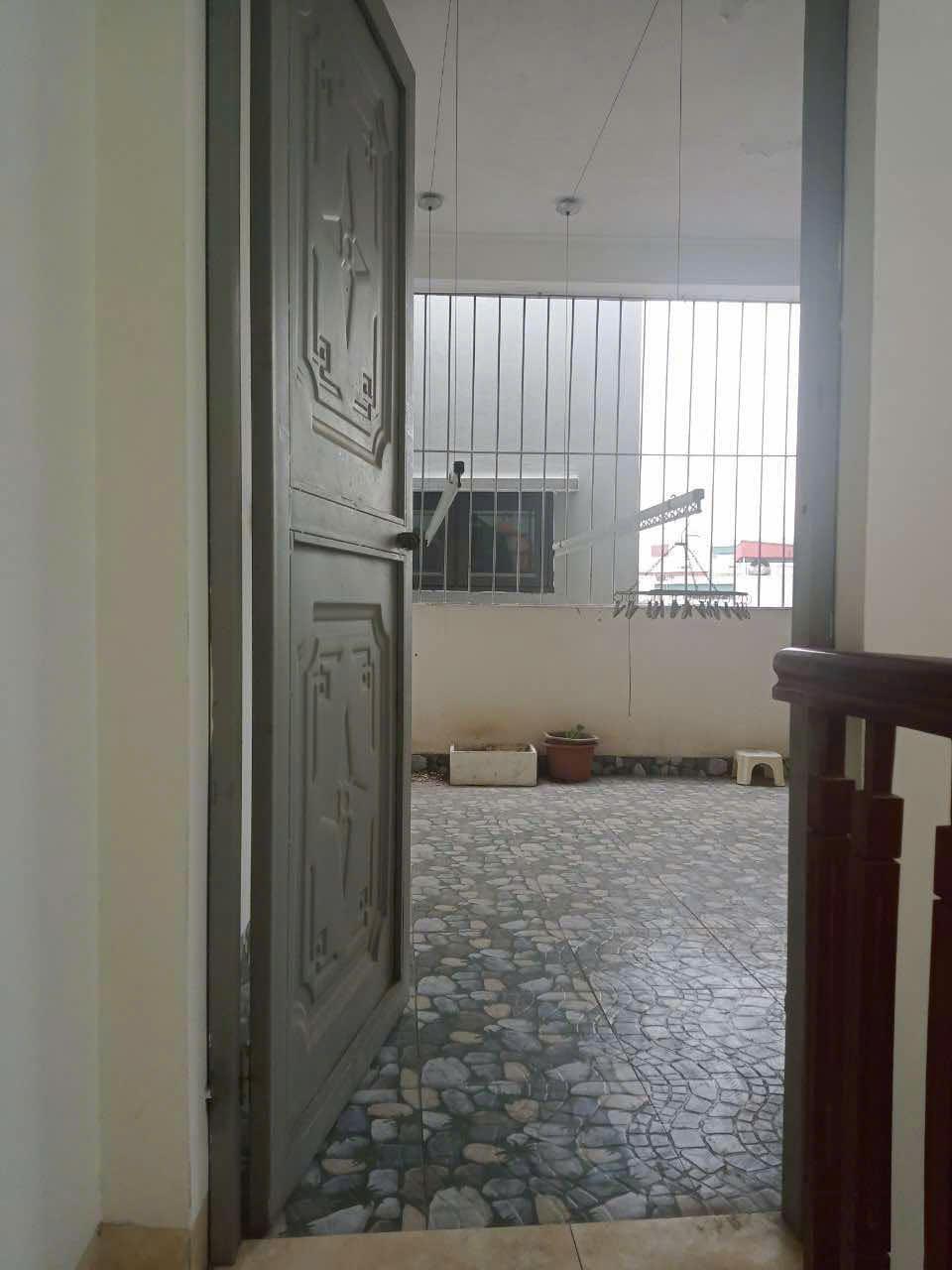 Cho thuê nhà ngõ 250 Phan Trọng Tuệ (gần nhà máy Sơn Đại Bàng) 36m2, 4 tầng, 4 ngủ, 10tr52344846