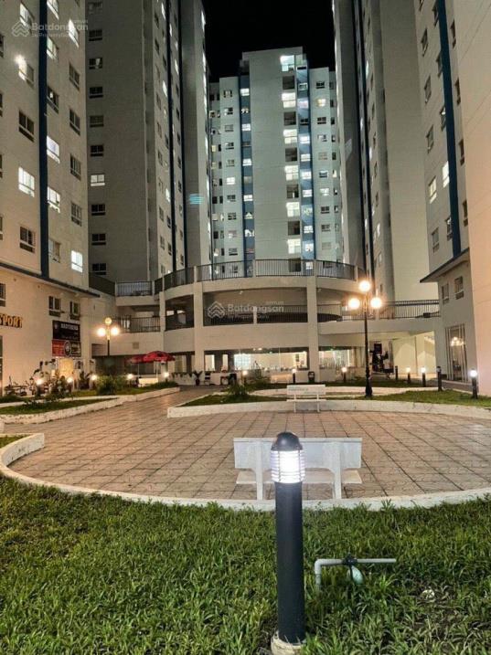 Cho thuê căn hộ 3PN, 2WC, 70m2, giá 7 triệu tại HQC 35 Hồ Học Lãm, Bình Tân, HCM2629382