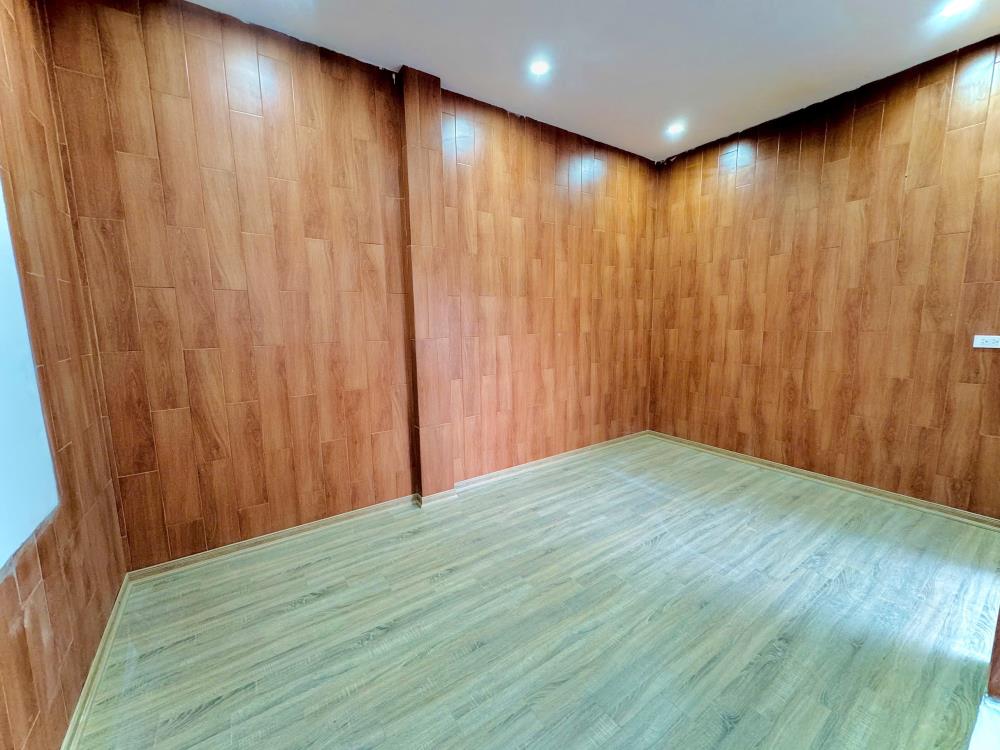 Siêu vip bán nhà riêng Lô góc Phố Hồng Mai, Hai Bà Trưng 4 tầng, 35m2, mặt tiền 3.8m, gần BKX2410350