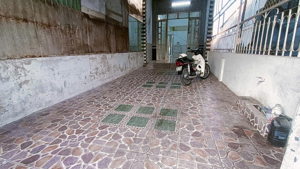 nhà 8 triệu 2 phòng ngủ mặt tiền đường Trần Vĩnh Kiết thuận lợi cho việc kinh doanh2603910