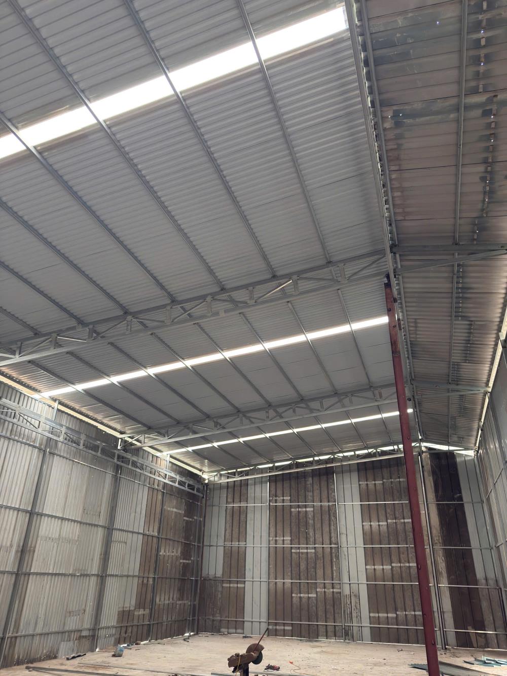 Cho thuê kho xưởng gần KCN Ngọc Hồi, Thanh Trì, Hà Nội. DT 800m xe container đỗ cửa giá 80k/m2547896