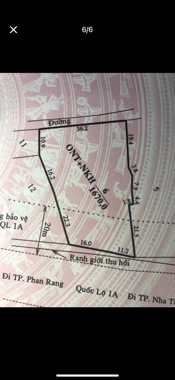 Giá khởi điểm 6 tỷ 280 đến 6 tỷ 320.
Lô đất lớn Ql 1 A. DT 1600m2 600 thổ cư.
ngang 30m.2457887