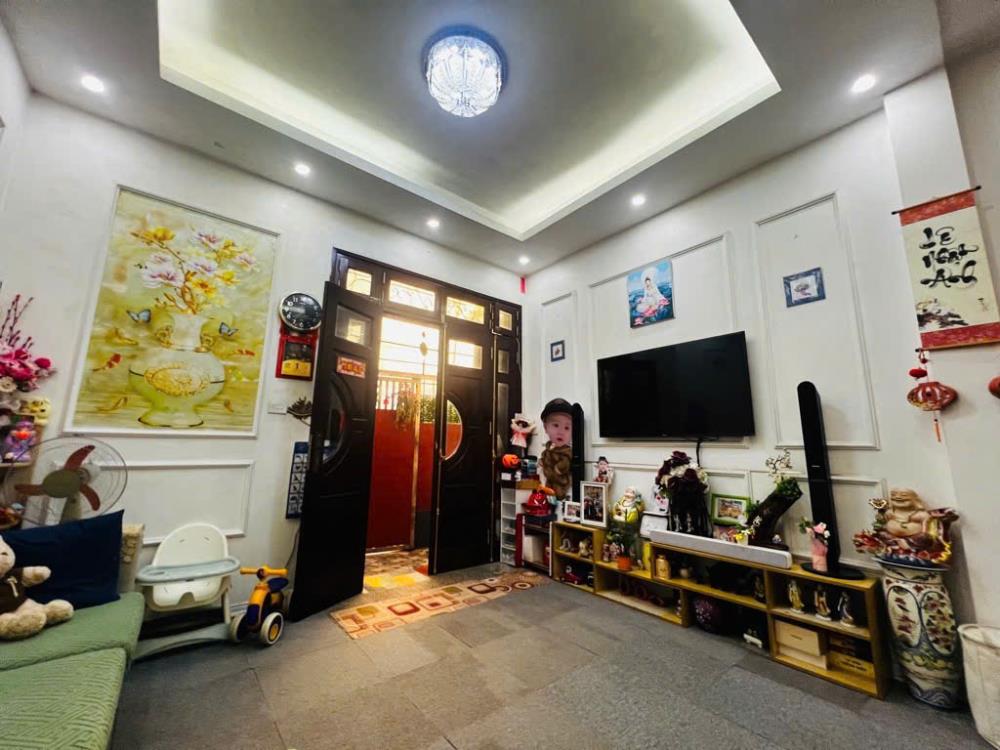 Bán nhà Phố Tôn Đức Thắng, Sổ Vuông Đẹp, Lô Góc Hai Thoáng, 42mx4T, Giá: 7.5 Tỷ, Lh: 0396935190.2620919