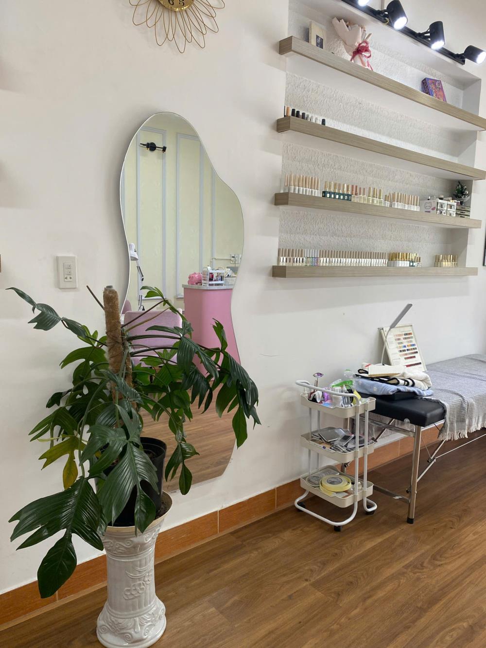 Sang tiệm nail mặt tiền đường lớn Phường 8, Thành phố Đà Lạt, Lâm Đồng2510646