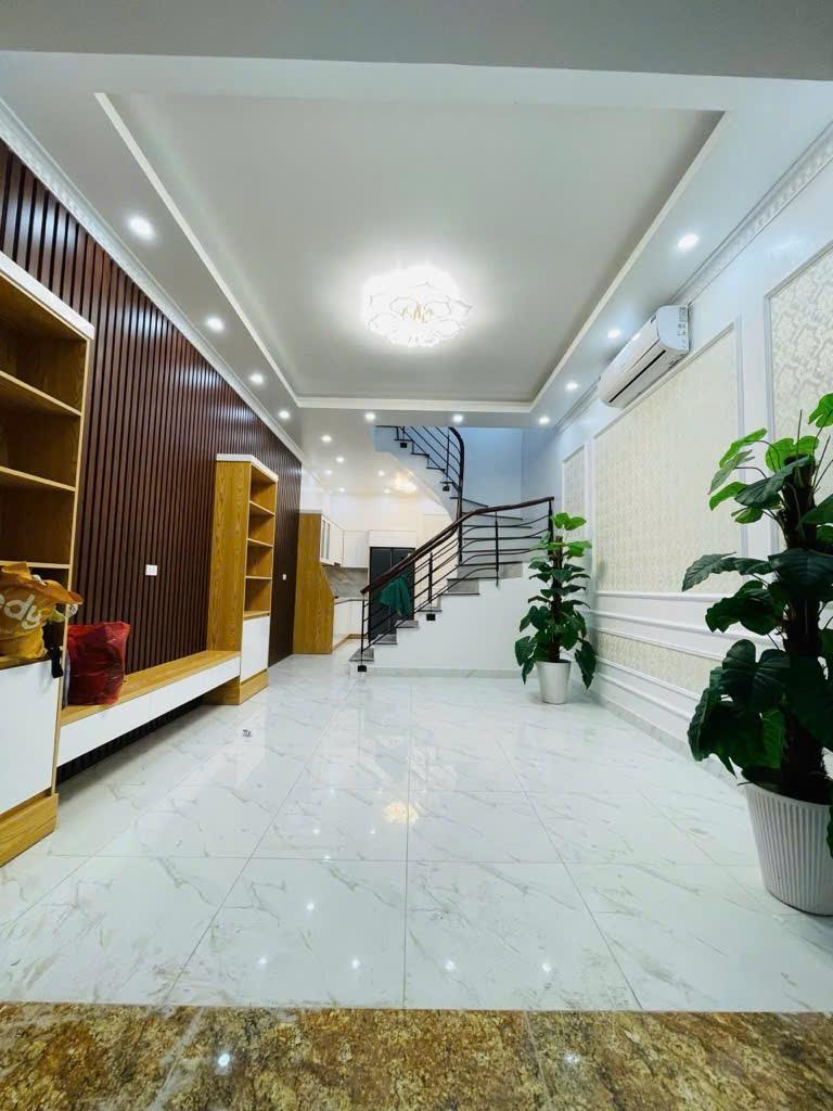 Bán nhà phố Thái Thịnh_Lô Góc Ba Thoáng_Khu Dân Trí Cao_32mx4T_Giá: 6.45 Tỷ_Lh: 0396935190.2517874