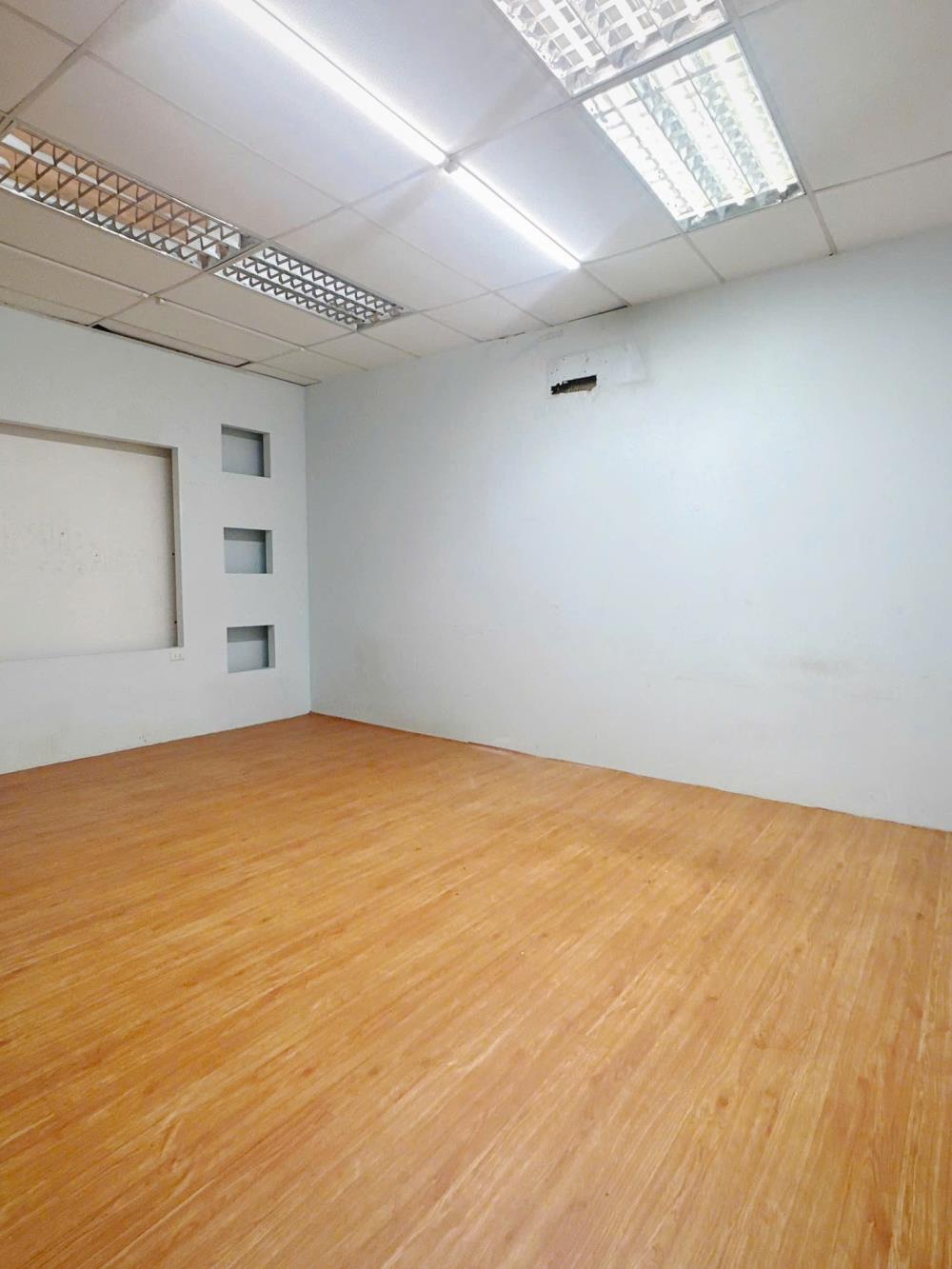 Cho thuê tòa nhà mặt đường tại KCN Ngọc Hồi, Thanh Trì2585987