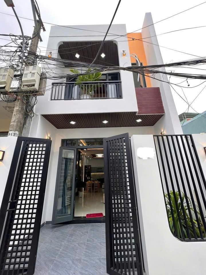 CẦN BÁN GẤP NHÀ KIỆT 3.5M LÊ DUẨN – GẦN CHỢ ĐÊM2613993