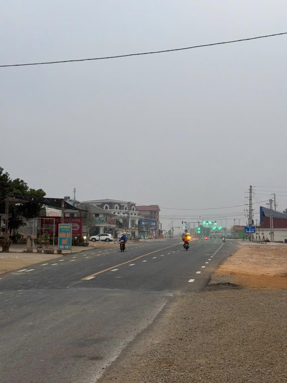 ĐẤT ĐẸP - GIÁ TỐT - Chủ Cần Ra Gấp Lô Đất Đấu Giá Khu 3 Thị Trấn Quán Lào, Yên Đinh, Thanh Hoá2314903