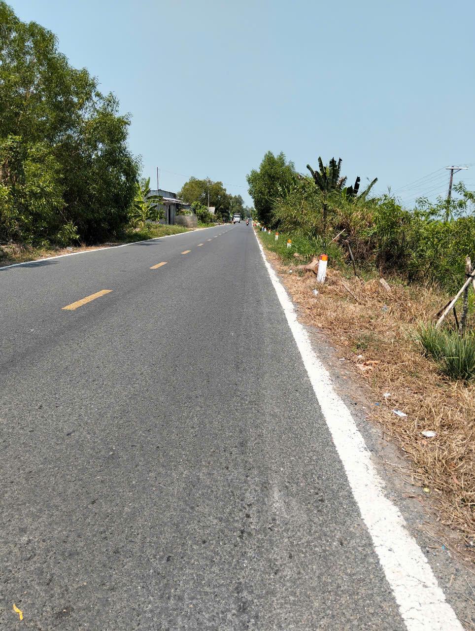 Bán miếng đất Mặt tiền tỉnh lộ 856. Cách chợ Mỹ Phú Tp. Cao Lãnh 8-9km.2580939
