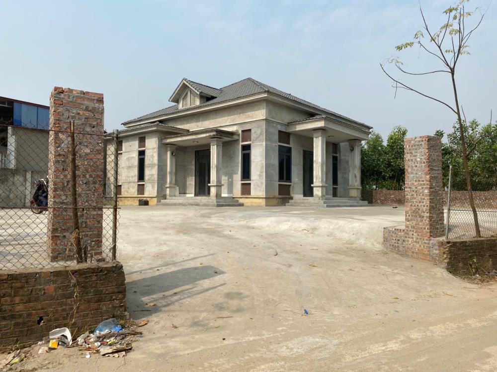 BÁN 610M ĐẤT TẠI THÀNH CÔNG, PHỔ YÊN, THÁI NGUYÊN. TẶNG KÈM CĂN NHÀ MỚI HOÀN THIỆN. THẾ ĐẤT CAO. GẦN ĐƯỜNG LIÊN KẾT VÙNG THÁI NGUYÊN- BẮC GIANG- VĨNH PHÚC. GIÁ CÓ HƠN 2 TỶ.2369703