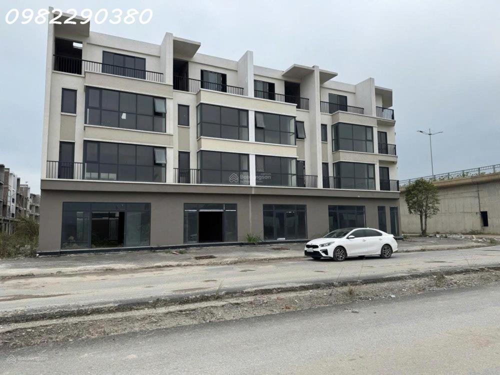Bán lô góc view biển đường trước nhà 31m vị trí siêu đẹp tại dự án FLC Tropical City2585654
