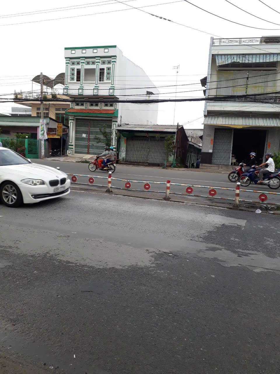 CHÍNH CHỦ CẦN BÁN NHÀ ĐẤT TẠI PHƯỜNG BÌNH ĐỨC - TP.LONG XUYÊN  - AN GIANG.2406836